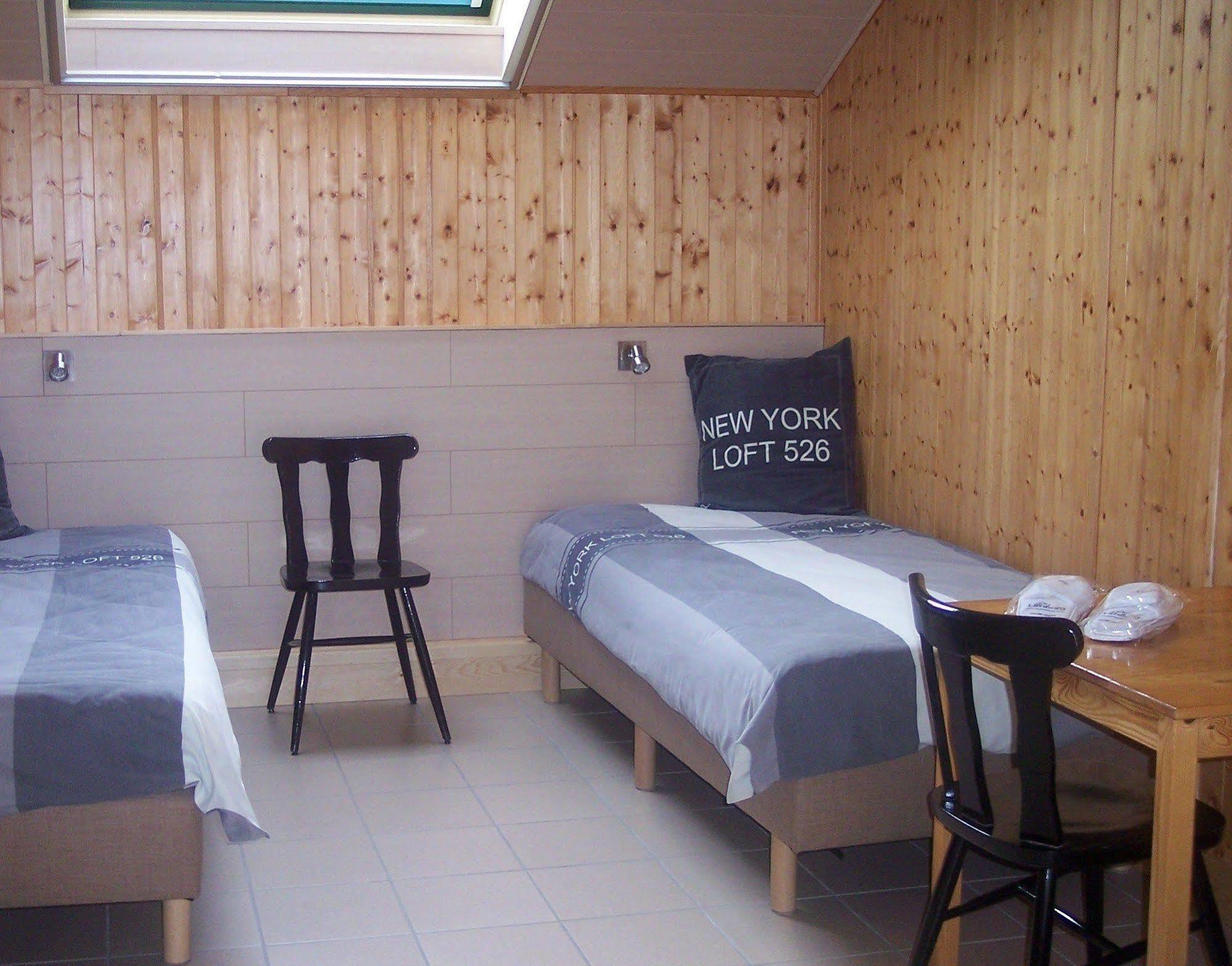 Stokrooie B&B Het Zummerheem المظهر الخارجي الصورة